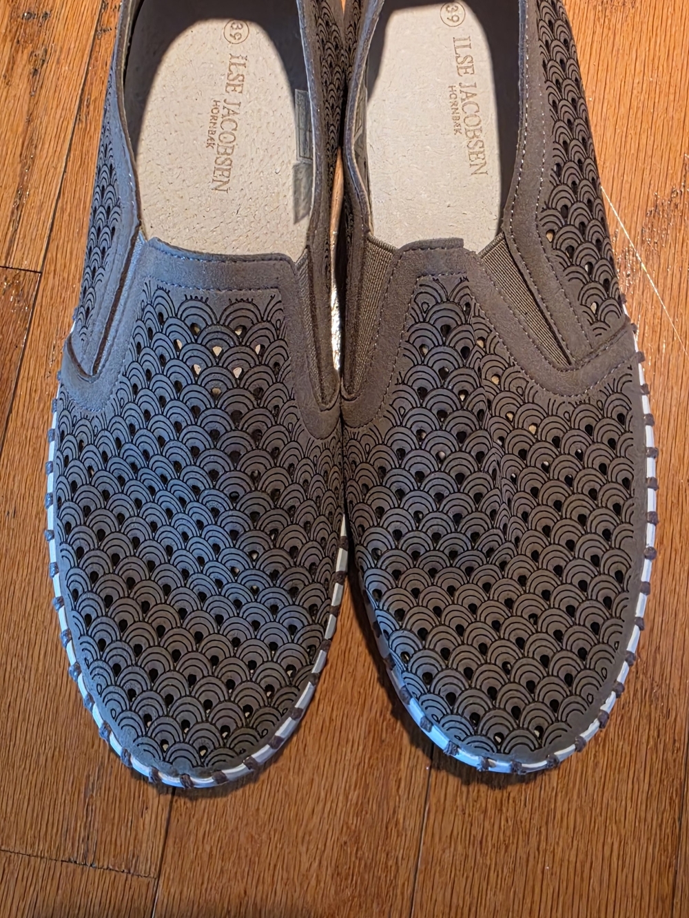 Ilse Jacobsen Men's Grey Slip-On Casual Shoes